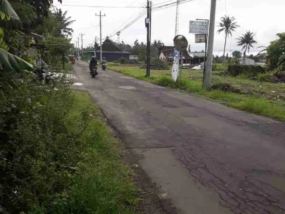 pekarangan sumbersari  moyudan