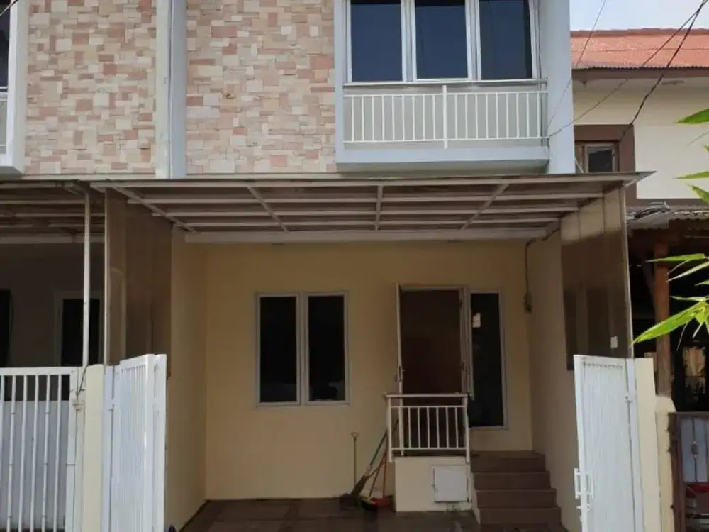 Rumah bagus Gading Griya Lestari Kelapa Gading 4,5x20m 2 lantai, hadap Selatan, rumah tinggi dari jalan