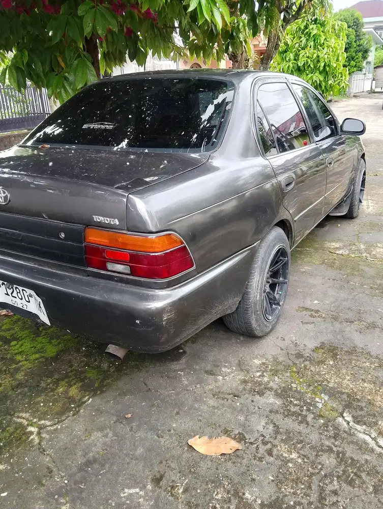 Toyota Corolla 1993 Bensin