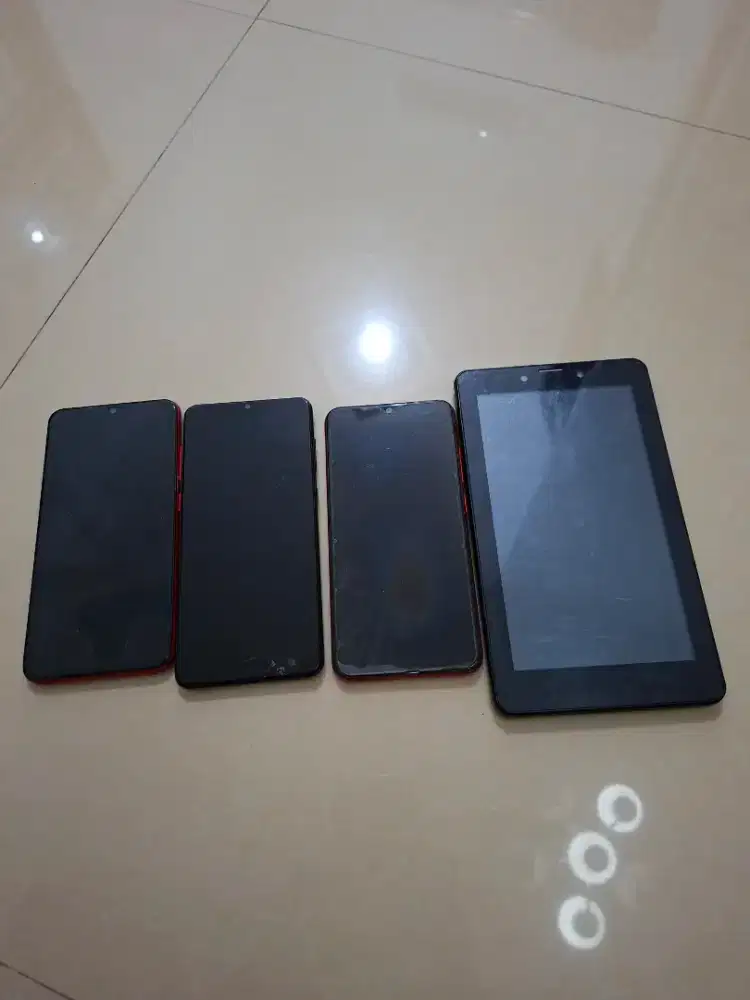 Handphone vivo rusak