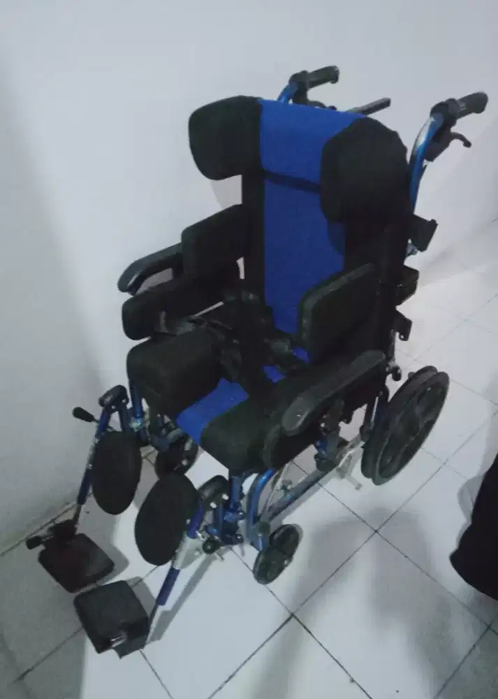 Kursi Roda Anak Cp (cerebral palsy)