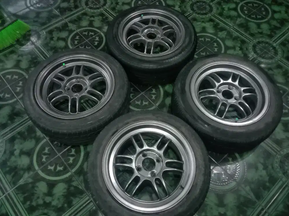 velg mobil rpf r15