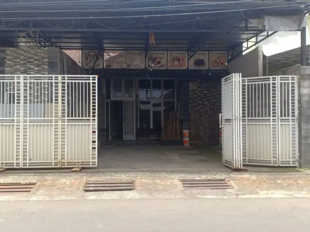 Dijual Rumah di Tengah Kota Cimahi, Antik 2 Muka, Luas dan Strategis