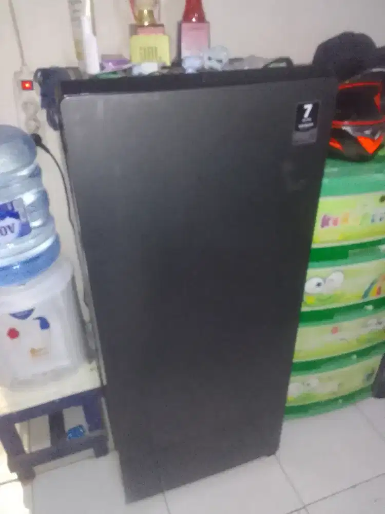 jual kulkas merek aqua nego