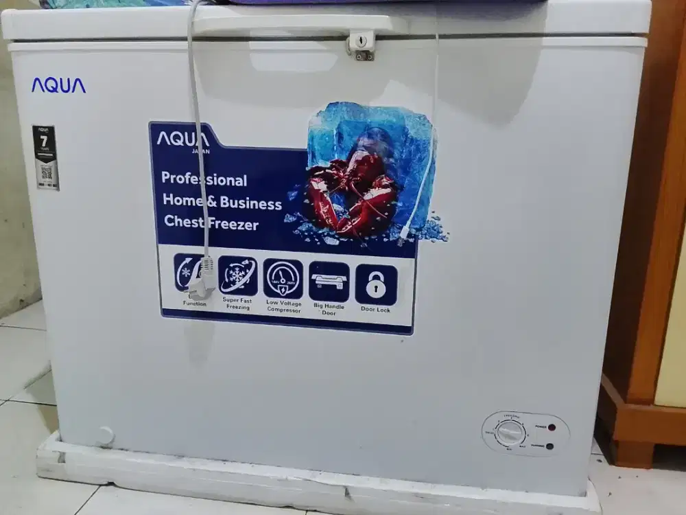 Dijual Freezer 200L