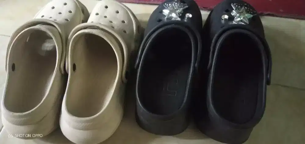 sendal tinggi  7-8em, 100rb 2