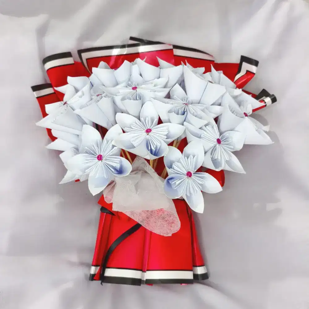 Buket bunga kertas - HSC 2025