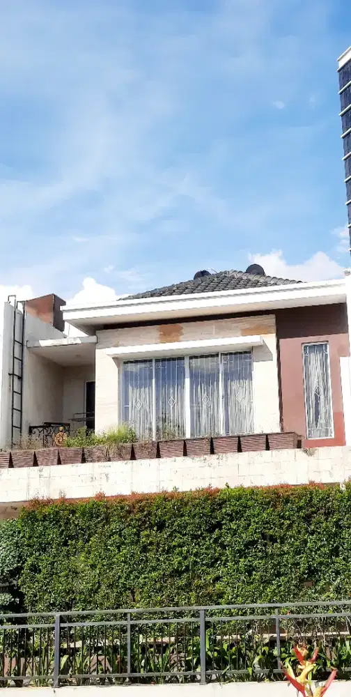 Rumah Tangsel rasa Jaksel