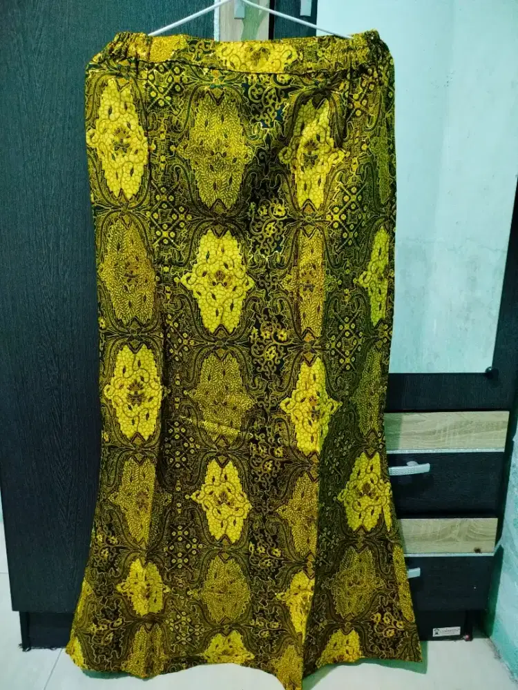 Rok Bawahan Kebaya