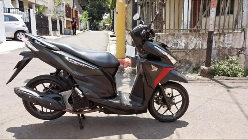 HONDA VARIO 150 2016 CBS ISS HITAM CEK SEPUASNYA DI RUMAH COCOK BAYAR