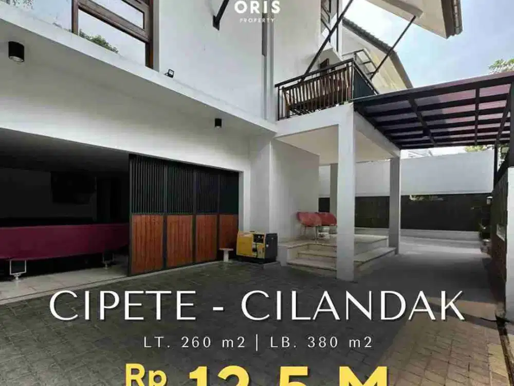 Rumah Moderen Tropis Dekat ke Antasari di Cipete Cilandak Jakarta Selatan