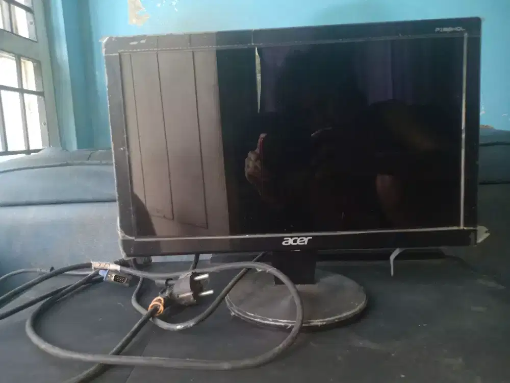 Monitor LCD P166HQL 15.6 W