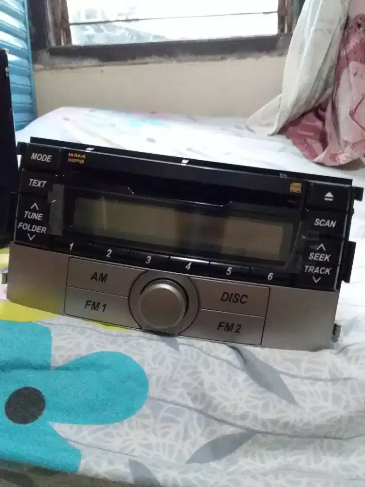 DVD Mobil F8-6599 LED BACKLIGHT