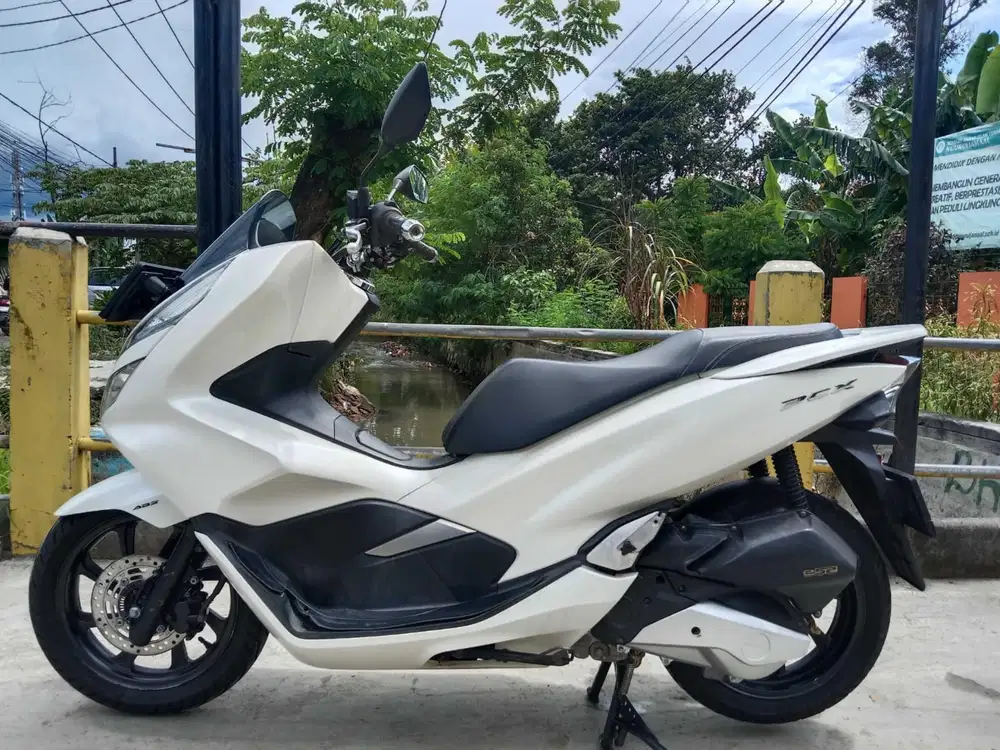 Honda PCX 150 abs th 2019 cash/kredit