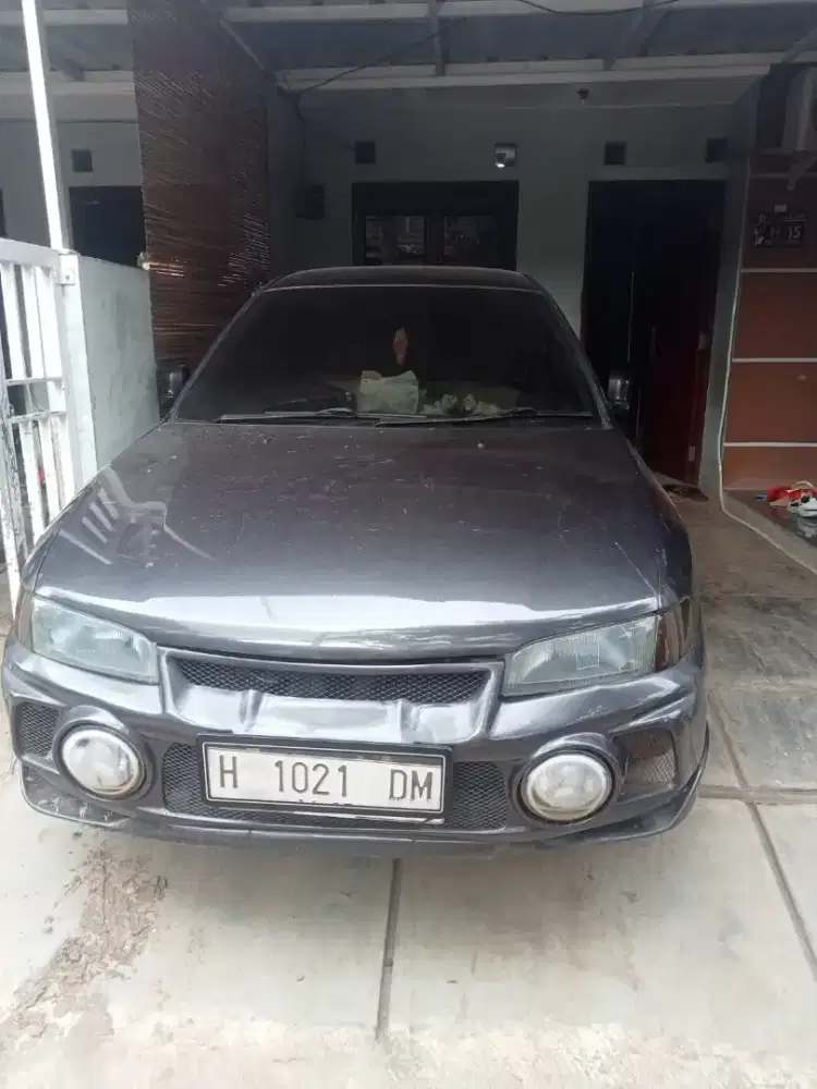 Di Jual Mobil Second Mitsubishi Lancer Tahun 2000