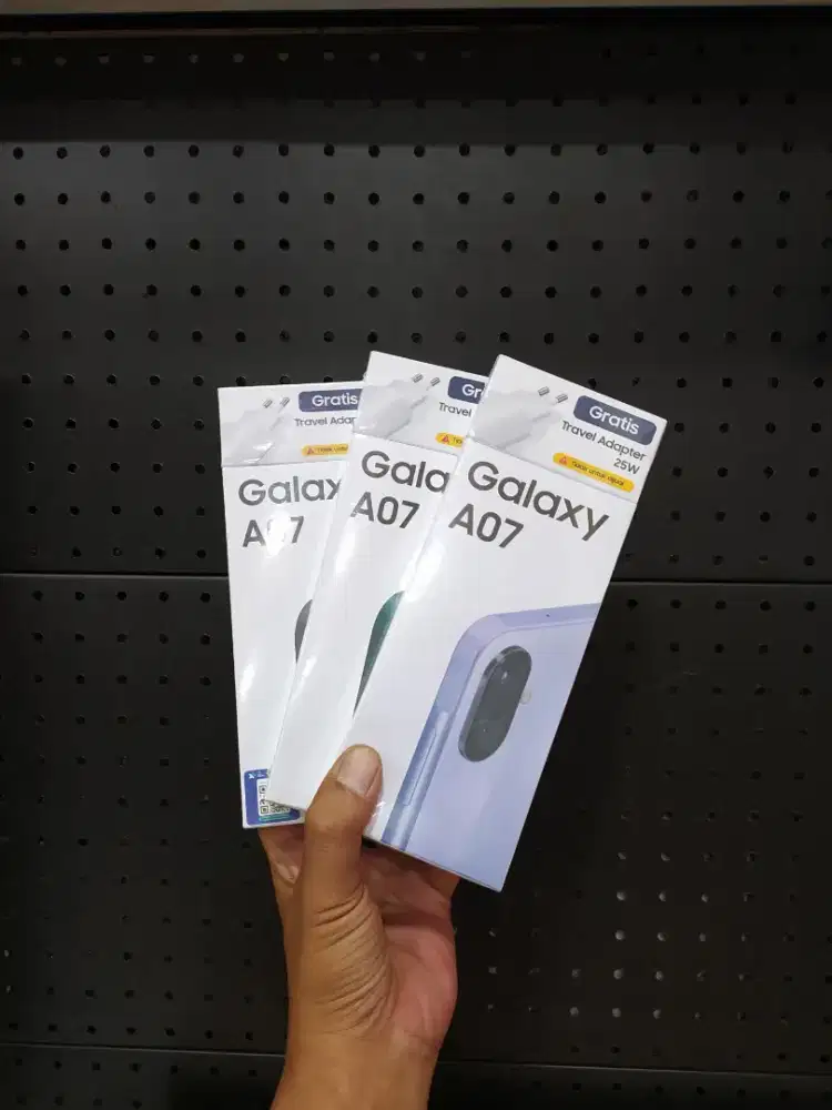 Samsung Galaxy A07 4/64 Garansi resmi 1thn + Travel adaptor 25watt