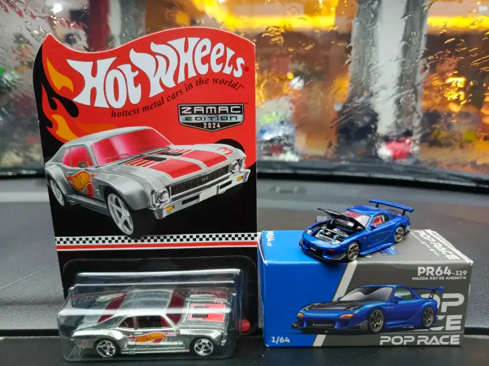 Diecast mobil hot wheels premium pop mini gt tomica kaido matchbox