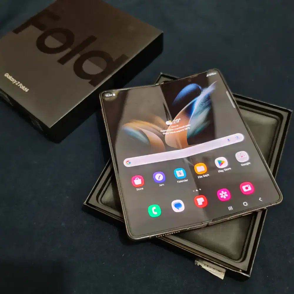 Samsung Z Fold 4 5G 12/256gb resmi sein