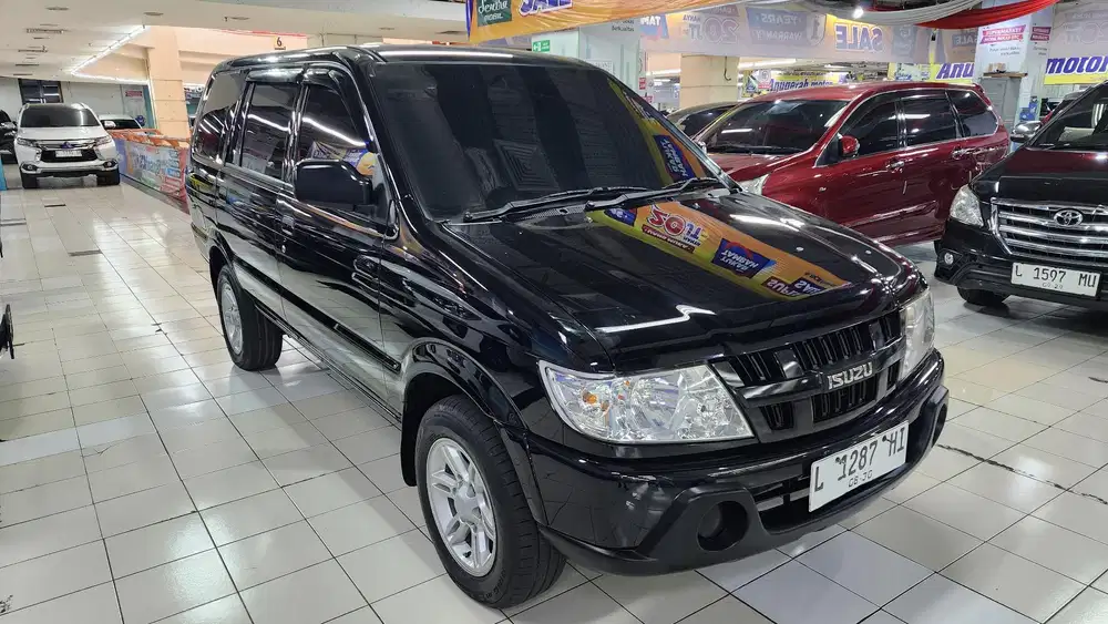 Isuzu Panther 2.5 LM Manual Facelift 2020