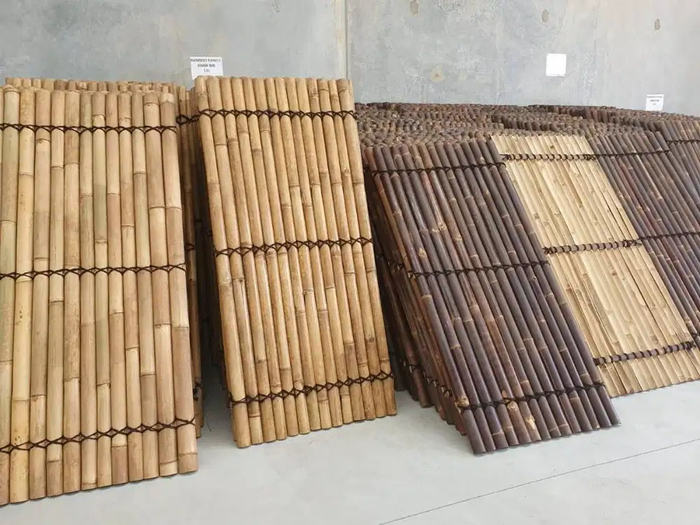 partisi bambu hitam