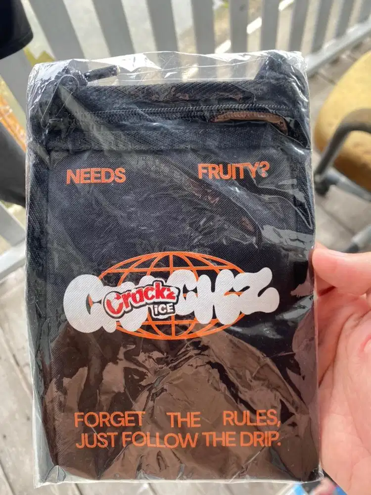 Tas Kecil Model Selempang