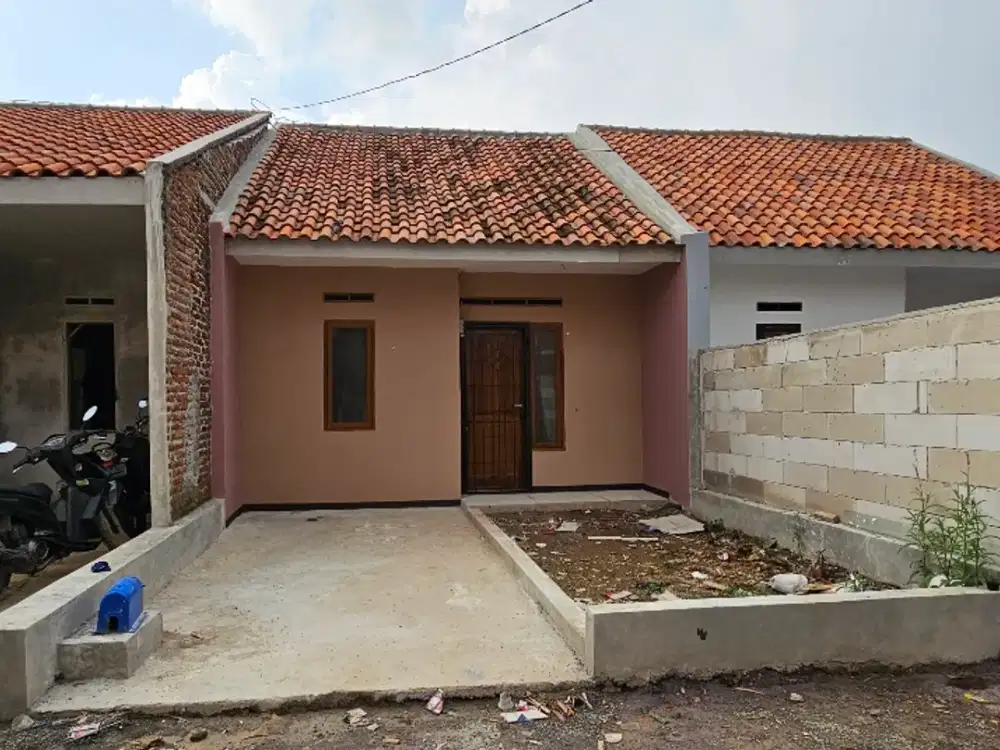 RUMAH BARU SIAP HUNI/INDENT DEKAT TOL SOREANG