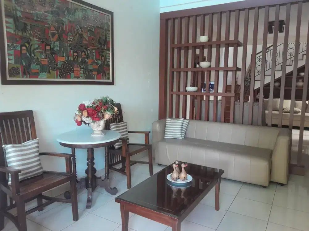 Jual rumah SIAP HUNI, cluster ELIT Ujung Berung Indah STRATEGIS langsung JALAN RAYA