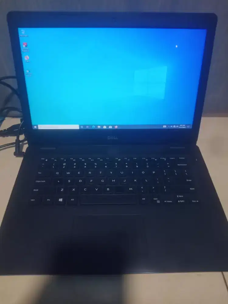 laptop dell 3490 core i5 gen7 (BACA DESKRIPSI)