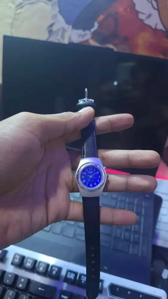 Jam tangan Casio Indiglo