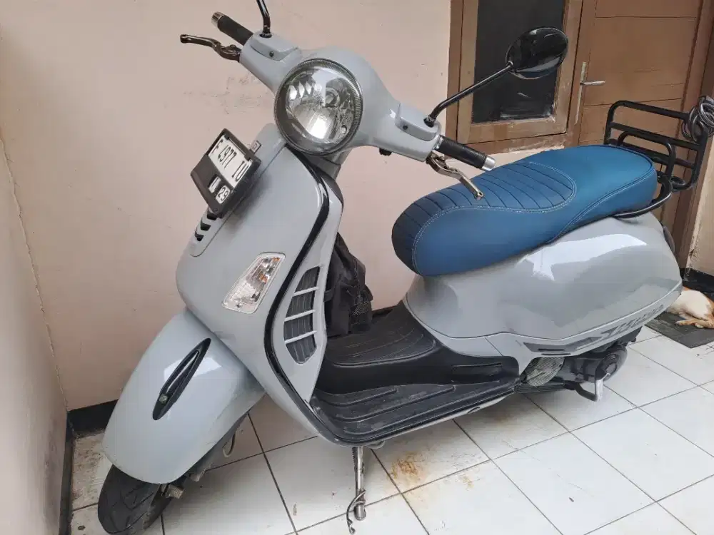 Di Jual cepat Vespa GTS 3V