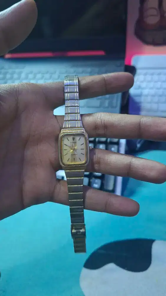 Jam tangan Citizen