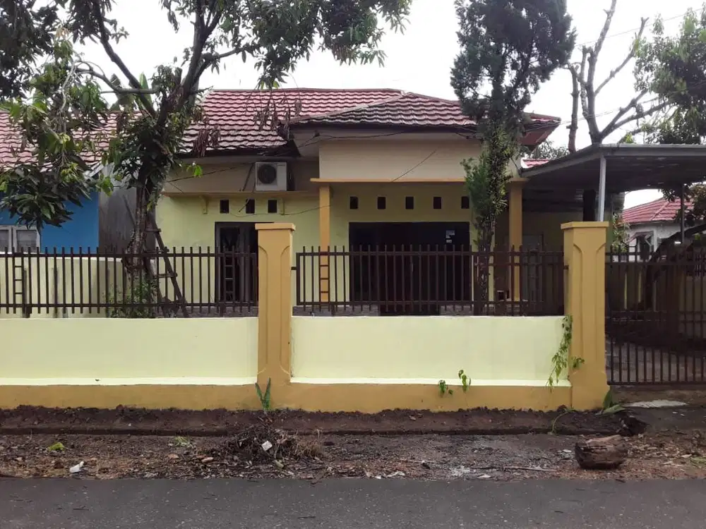 Dijual Rumah Nyaman Strategis Pusat Kota dikelilingi pusat kuliner