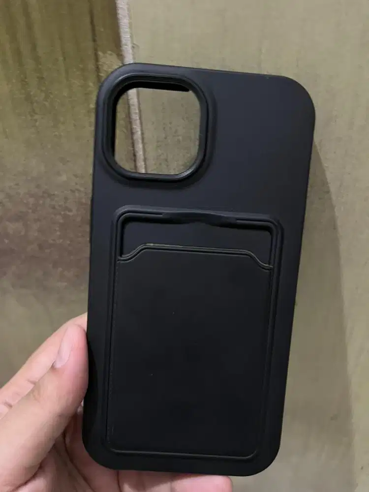 Case iphone 13 bagus