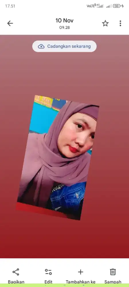 Cari pekerjaan yang halal