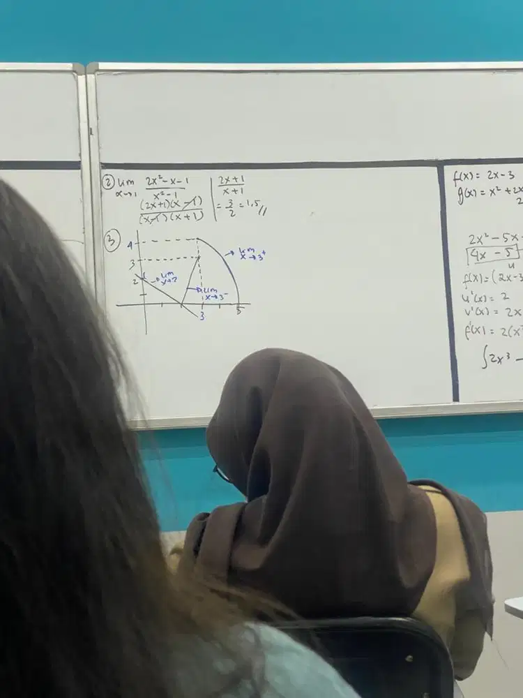 DI CARI GURU LES PRIVATE UNTUK MENGAJAR ANAK KLS 12 PERSIAPAN UTBK