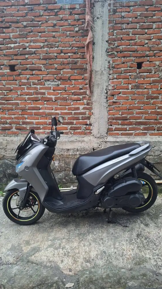Yamaha Lexi 2018 Original Mulus