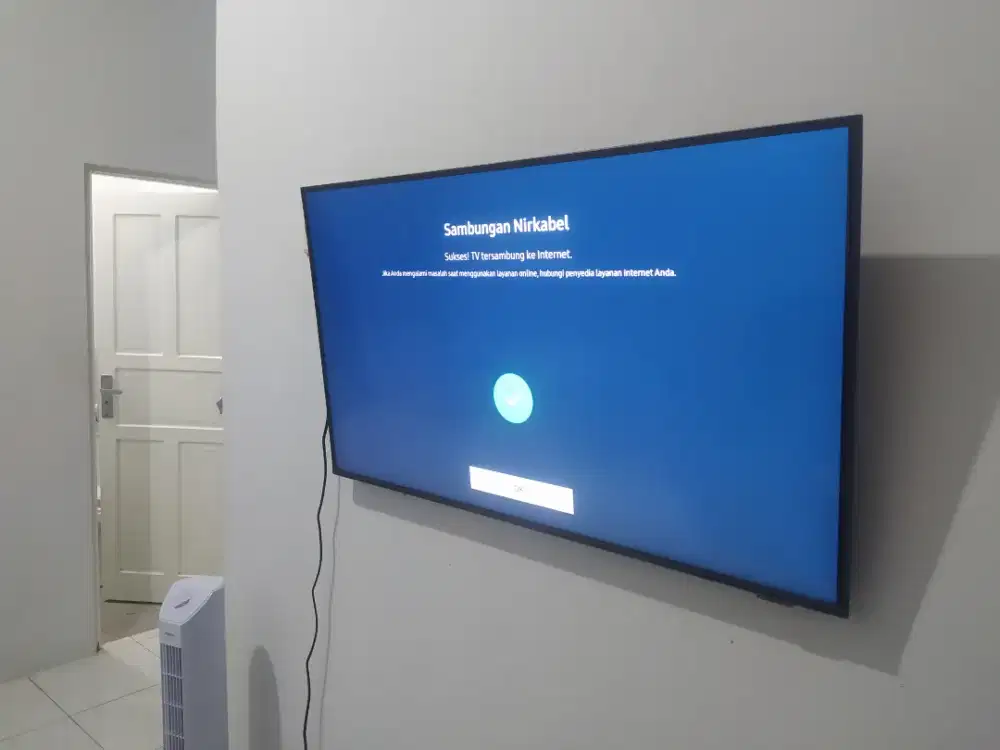 Jual breket tv/bracket tv/braket tv/briket tv gantungan tv