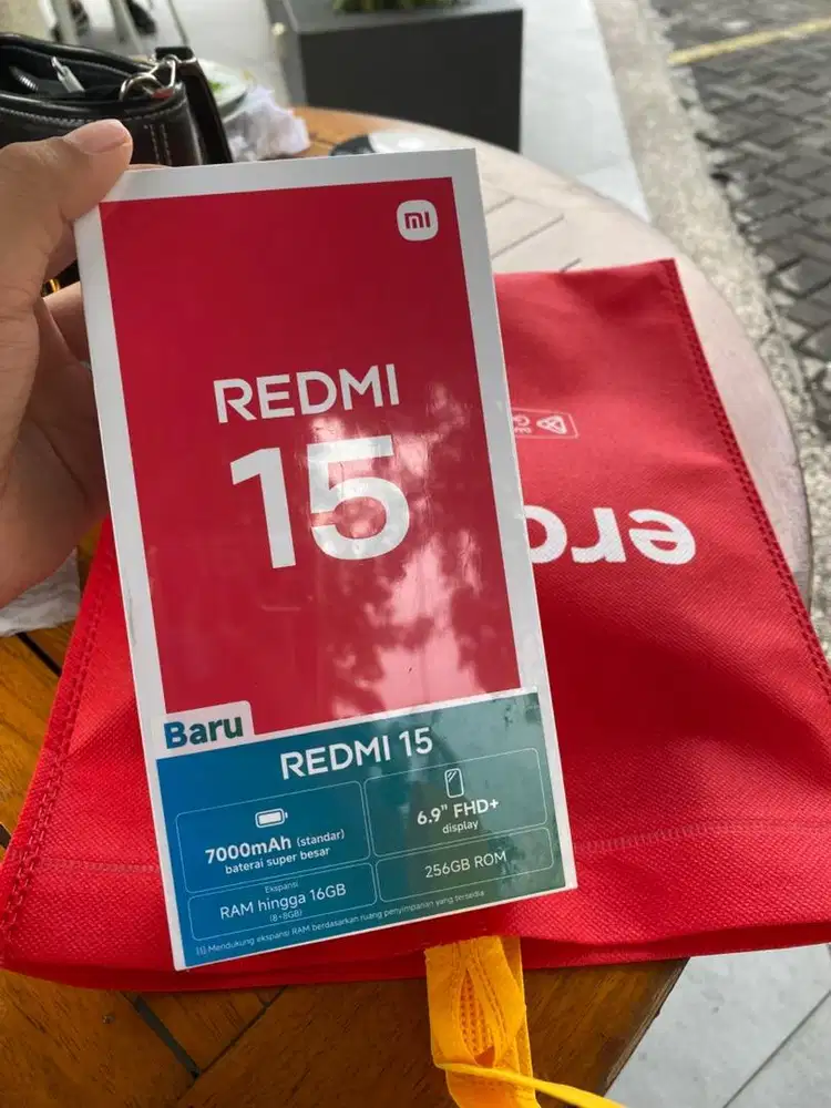 REDMI 15 8/256GB BATERAI BADAK 7000mAh bisa buat powerbank