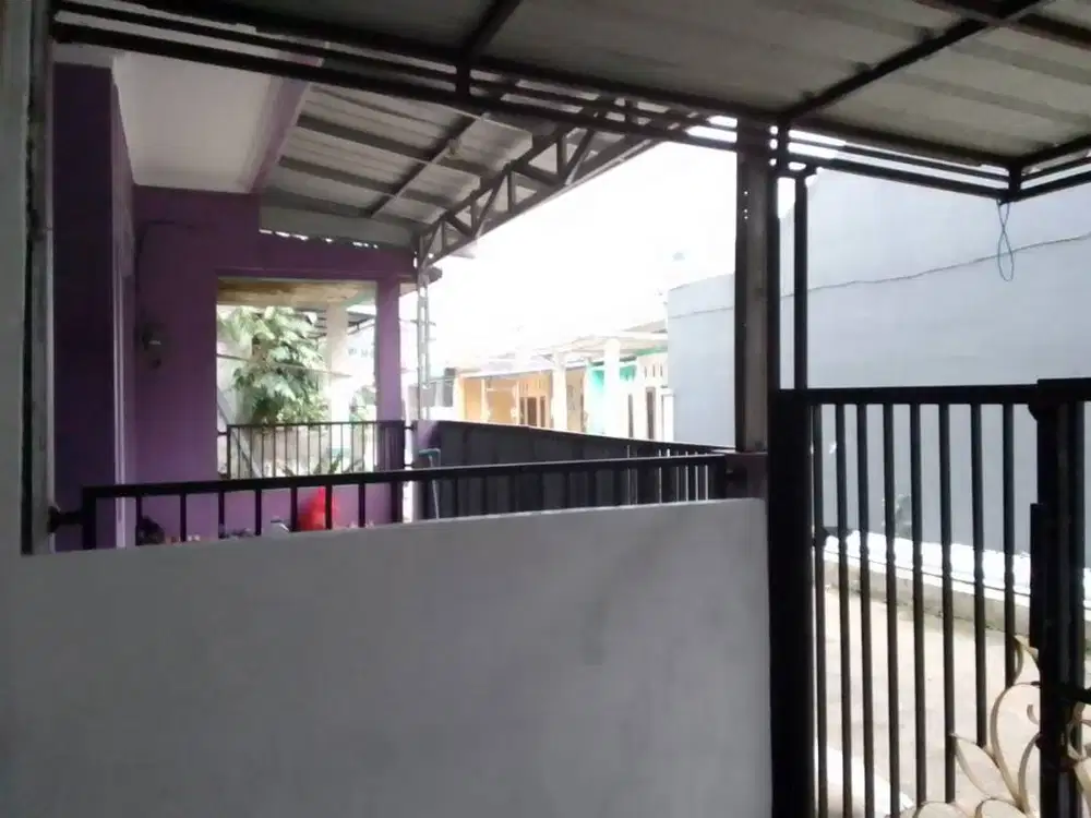 Disewakan rumah dekat stasiun Citayam