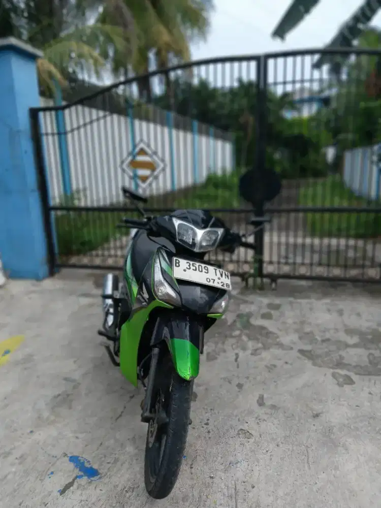 SUPRA X HELM IN TAHUN 2016