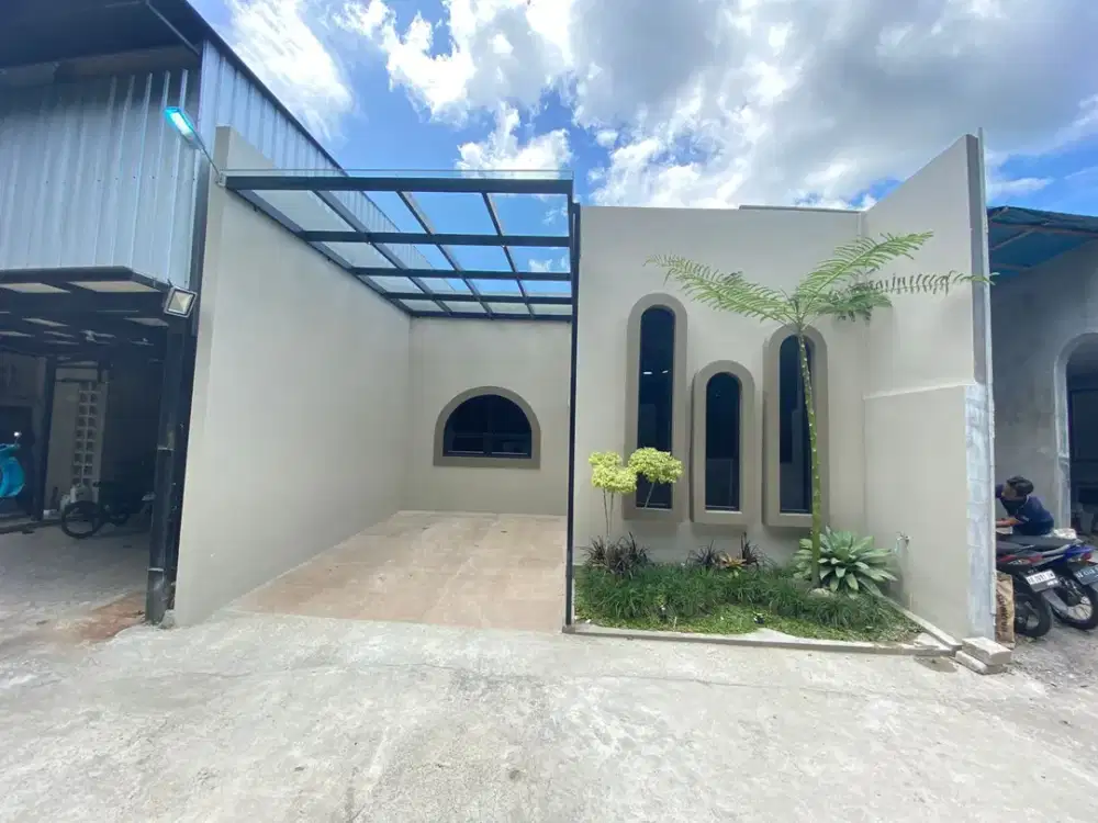 DIJUAL RUMAH MENARIK DI SLEMAN UTARA 700JTan FULL FURNISHED