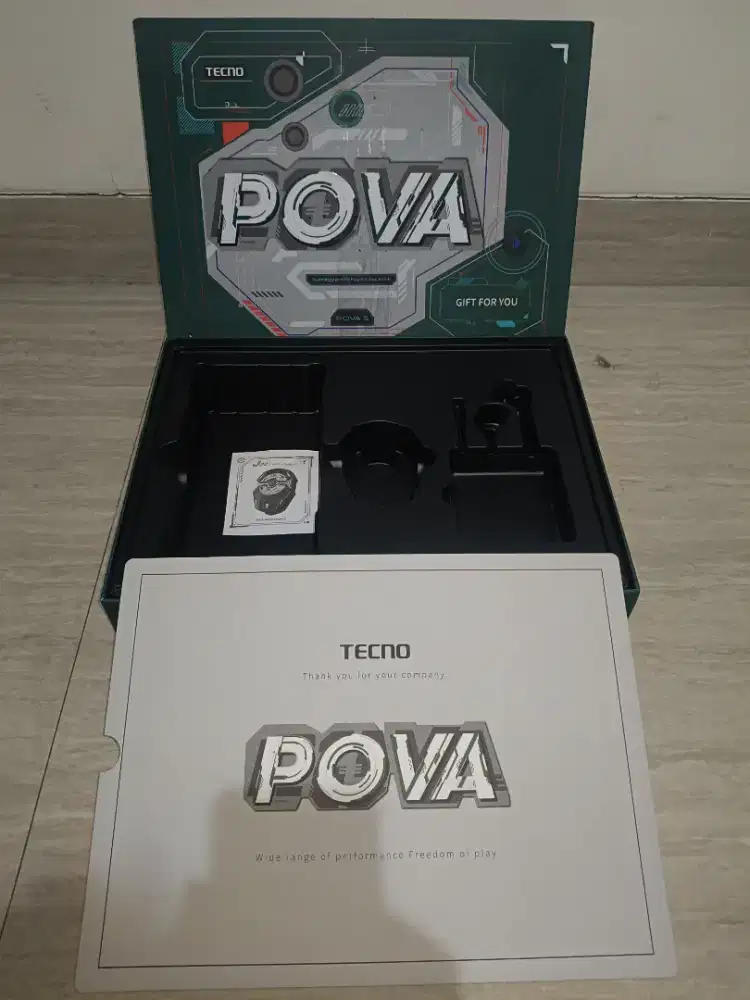 Dus gift box ex tecno pova 6