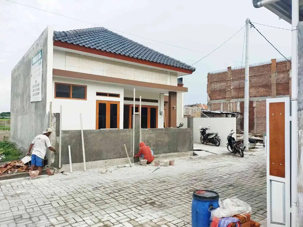 Tanah Kavling Lokasi strategis belakang Mall Luwes Gentan. LT 100 mete