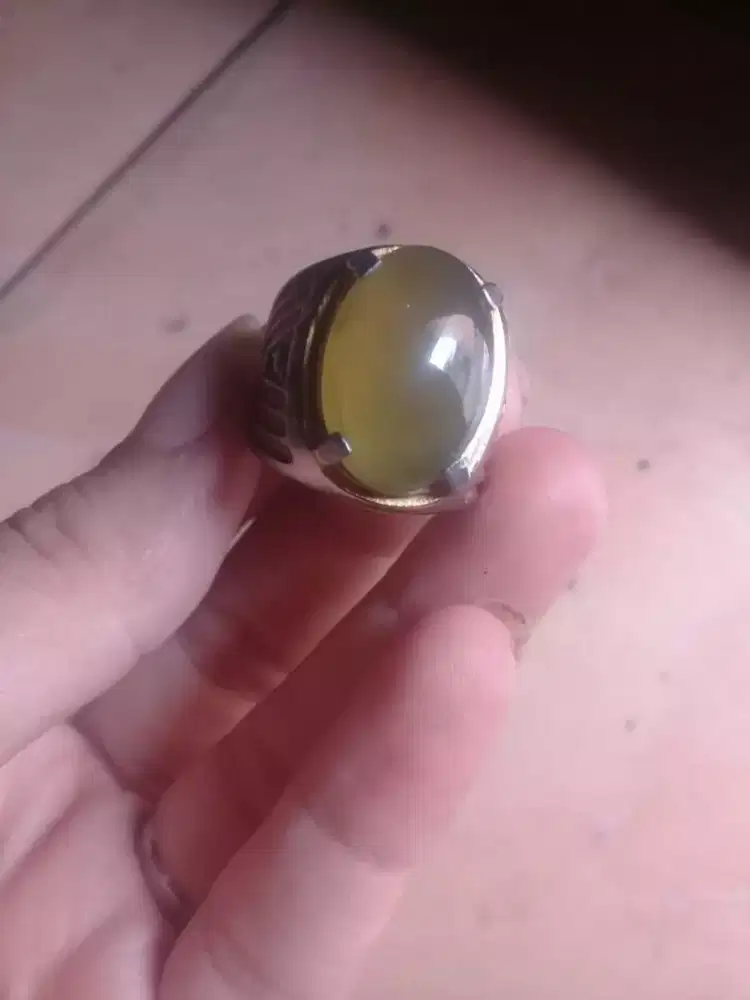 Di jual batu cincin anggur ijo