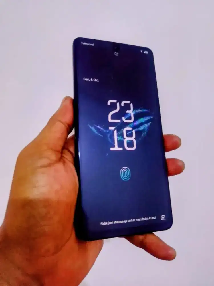 Asus Rog Phone 9 Fe ram 12/256 Gb