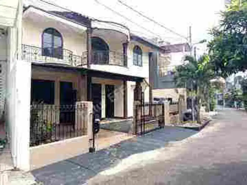 rumah siap huni billy & moon pondok kelapa