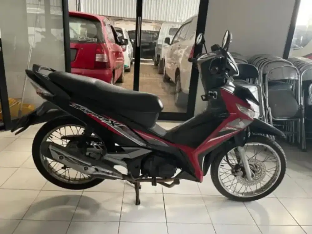 Supra X 2016 125 cc. Lengkap.