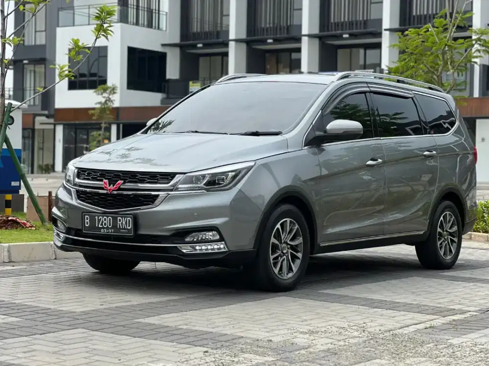 WULING CORTEZ LT LUX - AT 2022 KONDISI MULUS