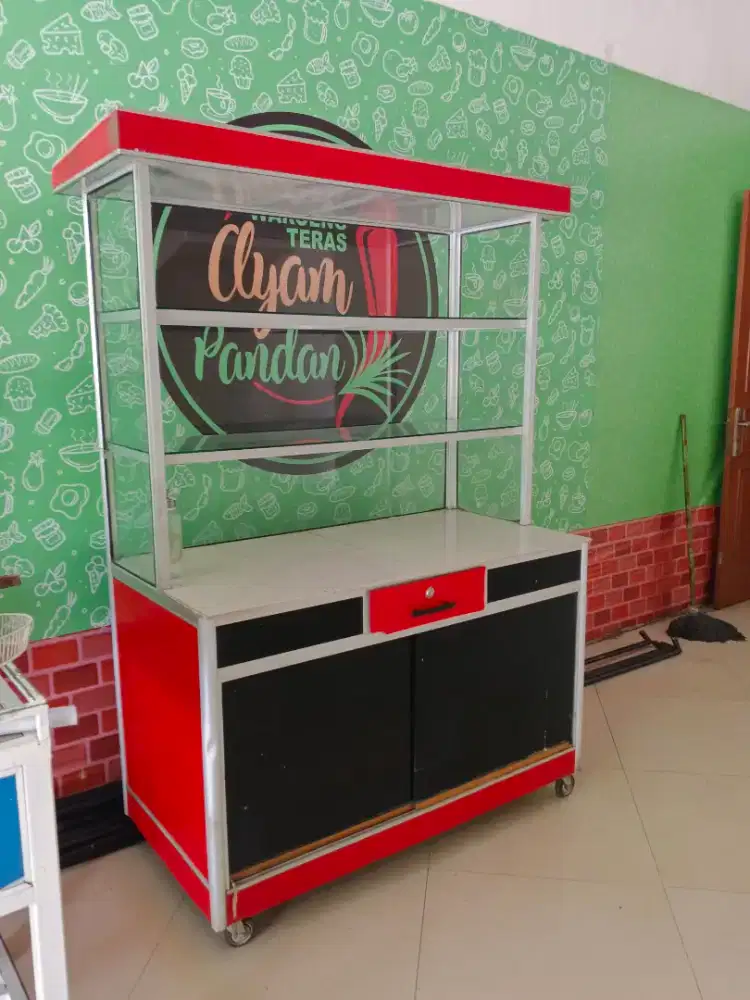 Steling jualan nasi  kondisisi bagus