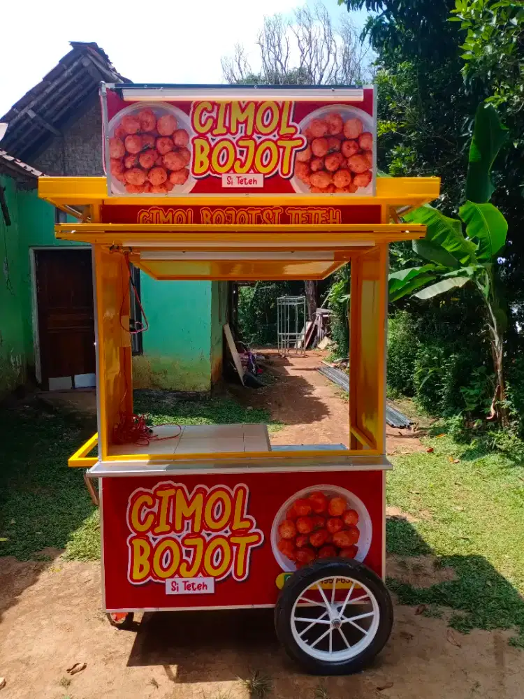 Gerobak jualan cimol